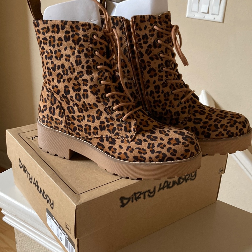 Dirty Laundry - Leopard - Size 9